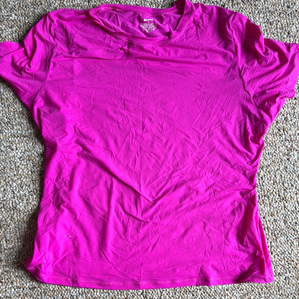 SKIMS Fitted Short Sleeve T-Shirt